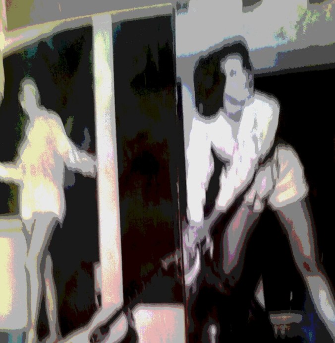 2018-07-17 08.06.46.jpg pernas da Beth.jpg