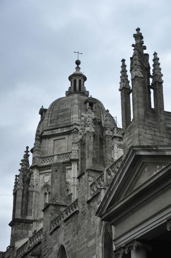 o teto da igreja lindo