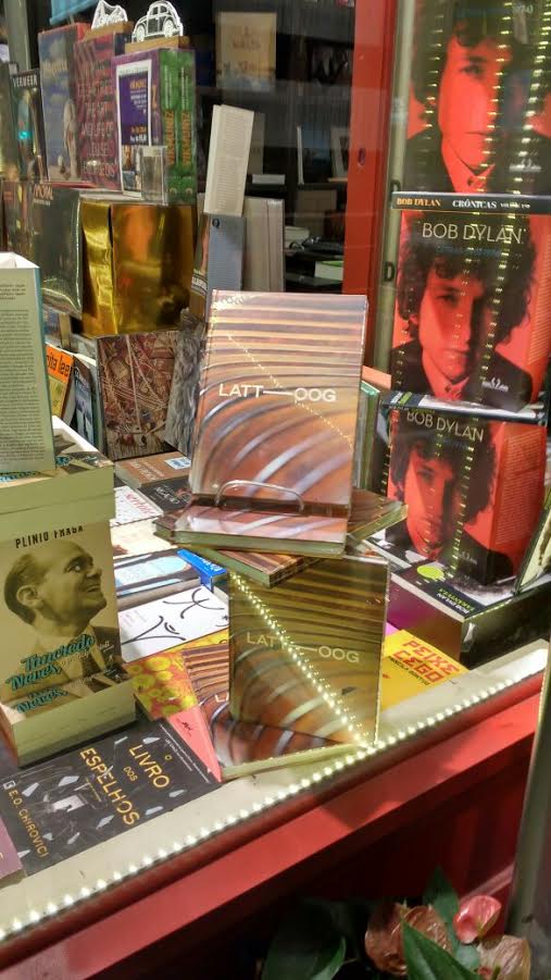VITRINE