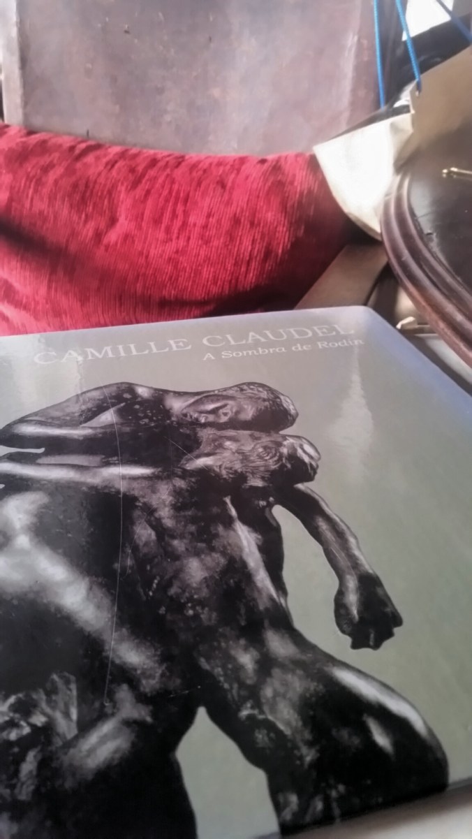 CAMILLE CLAUDEL com VERMELHO