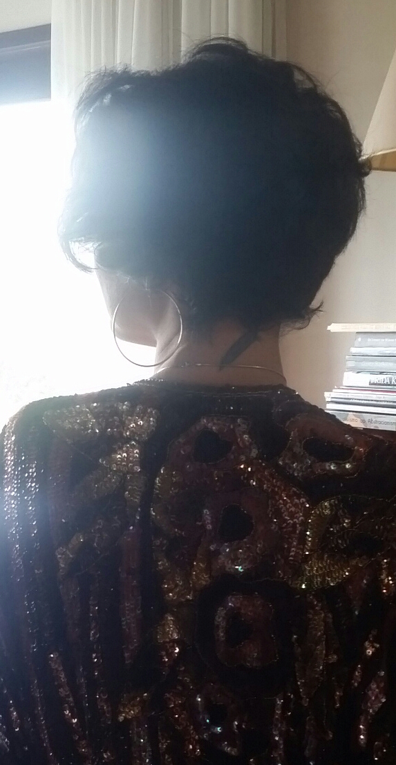 BELA TODO DE COSTAS de LUiza MODELO