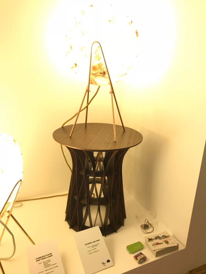 MESA VITRINEEEEEEEEEEEEEEEEEEEEEEE