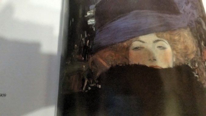 2019-10-30 22.01.29.jpg